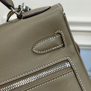 Hermes Kelly Swift Kelly Lakis 28 32 cm H230312 - Gold / Semi manual / 28 CM - View 15