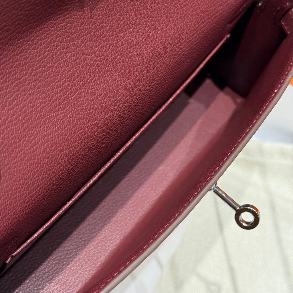 Hermes Lychee pattern Kelly Elan Clutch Bag H232005