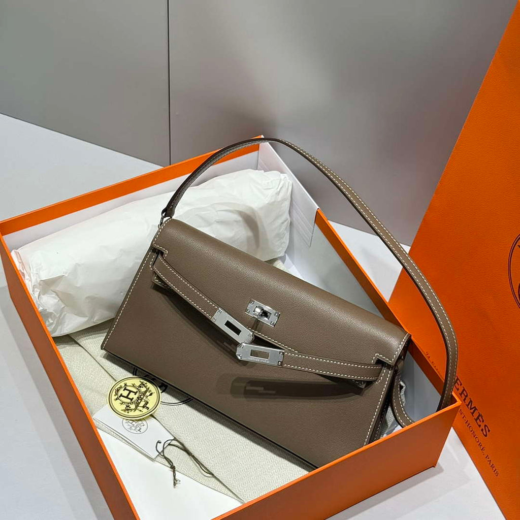 Hermes Lychee pattern Kelly Elan Clutch Bag H232006