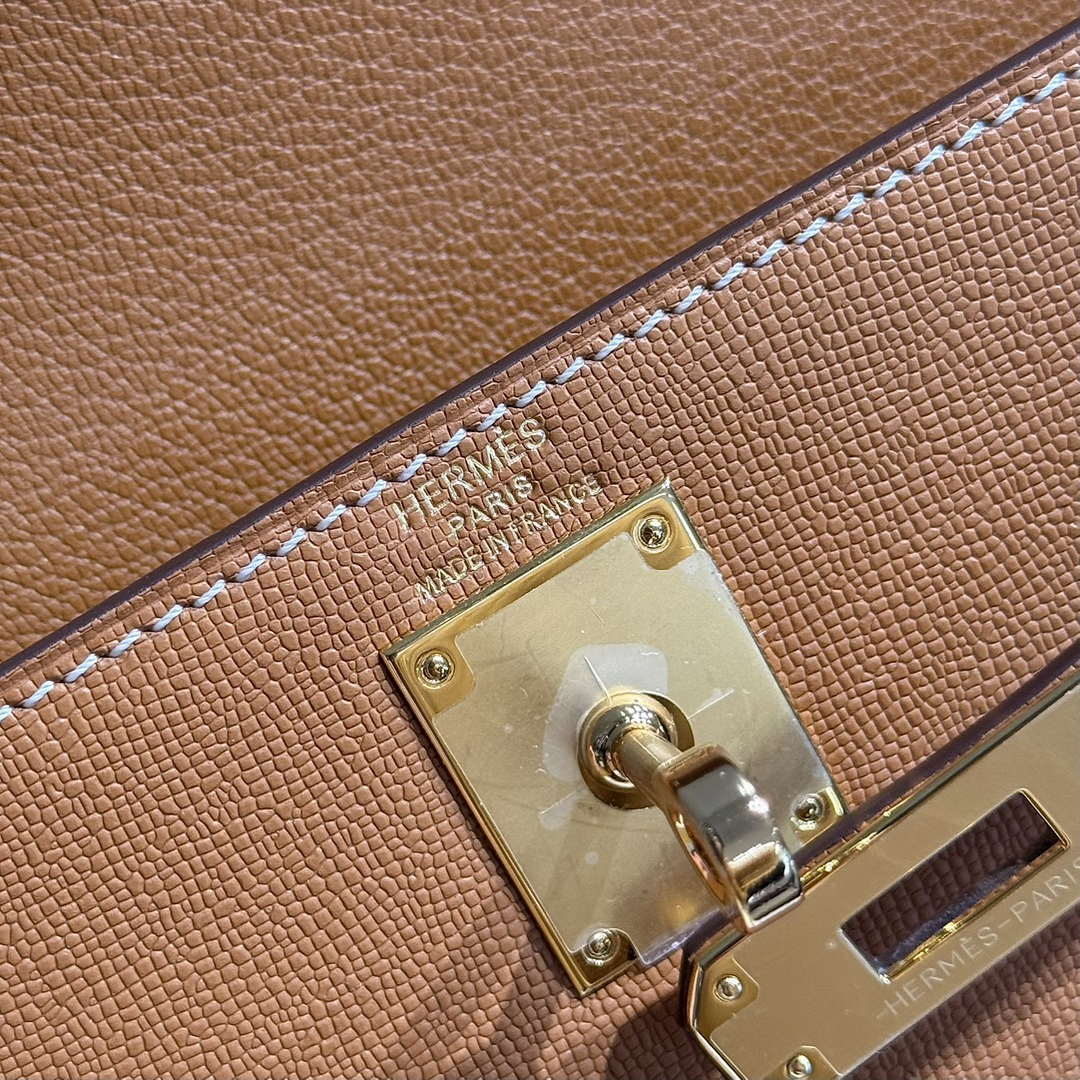 Hermes Lychee pattern Kelly Elan Clutch Bag H232008