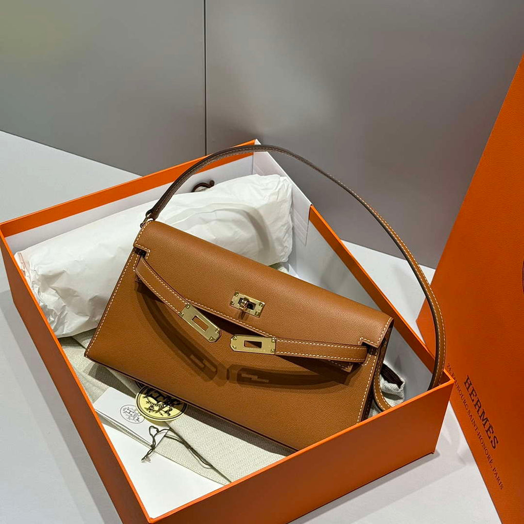 Hermes Lychee pattern Kelly Elan Clutch Bag H232008