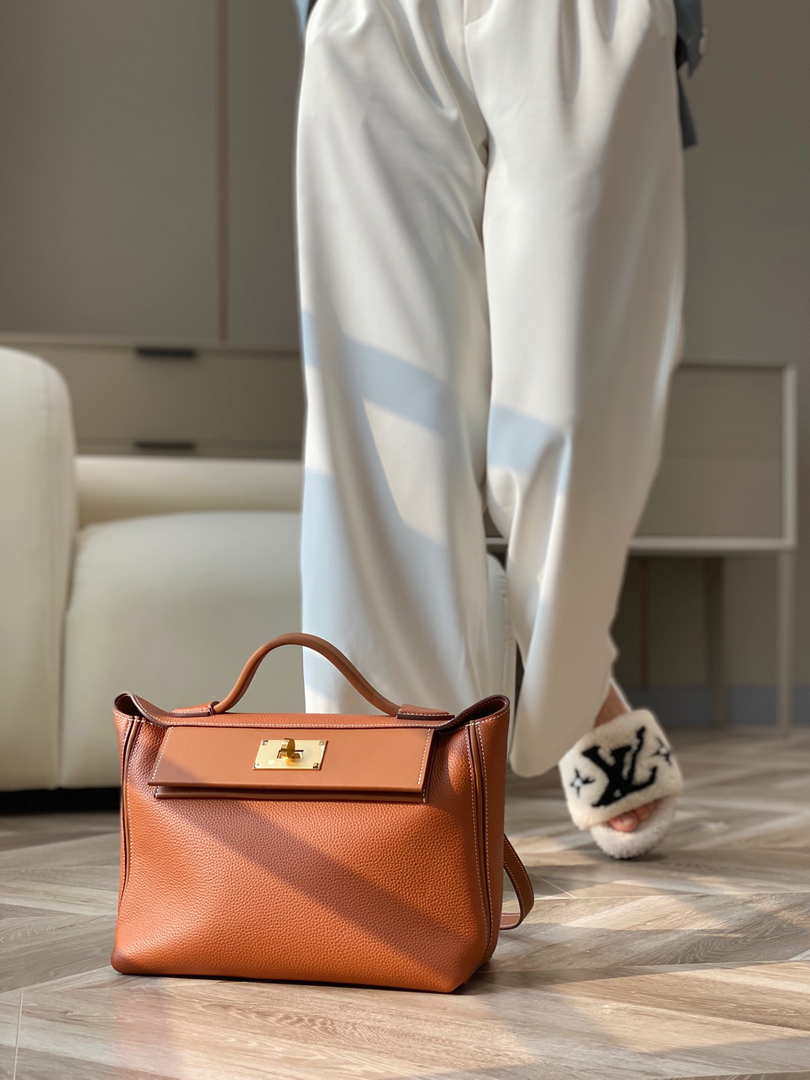 Hermes Mini 2424 Leather 21cm H230262 Brown