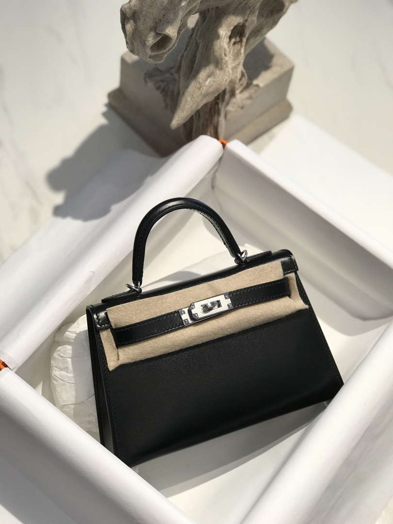 Hermes Mini Kelly 19CM Fine grain calfskin Shoulder Bag H231301
