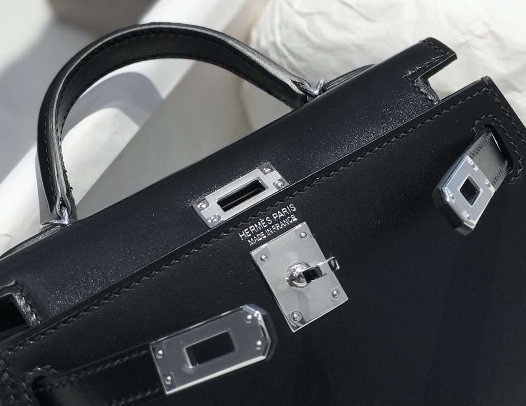 Hermes Mini Kelly 19CM Fine grain calfskin Shoulder Bag H231301