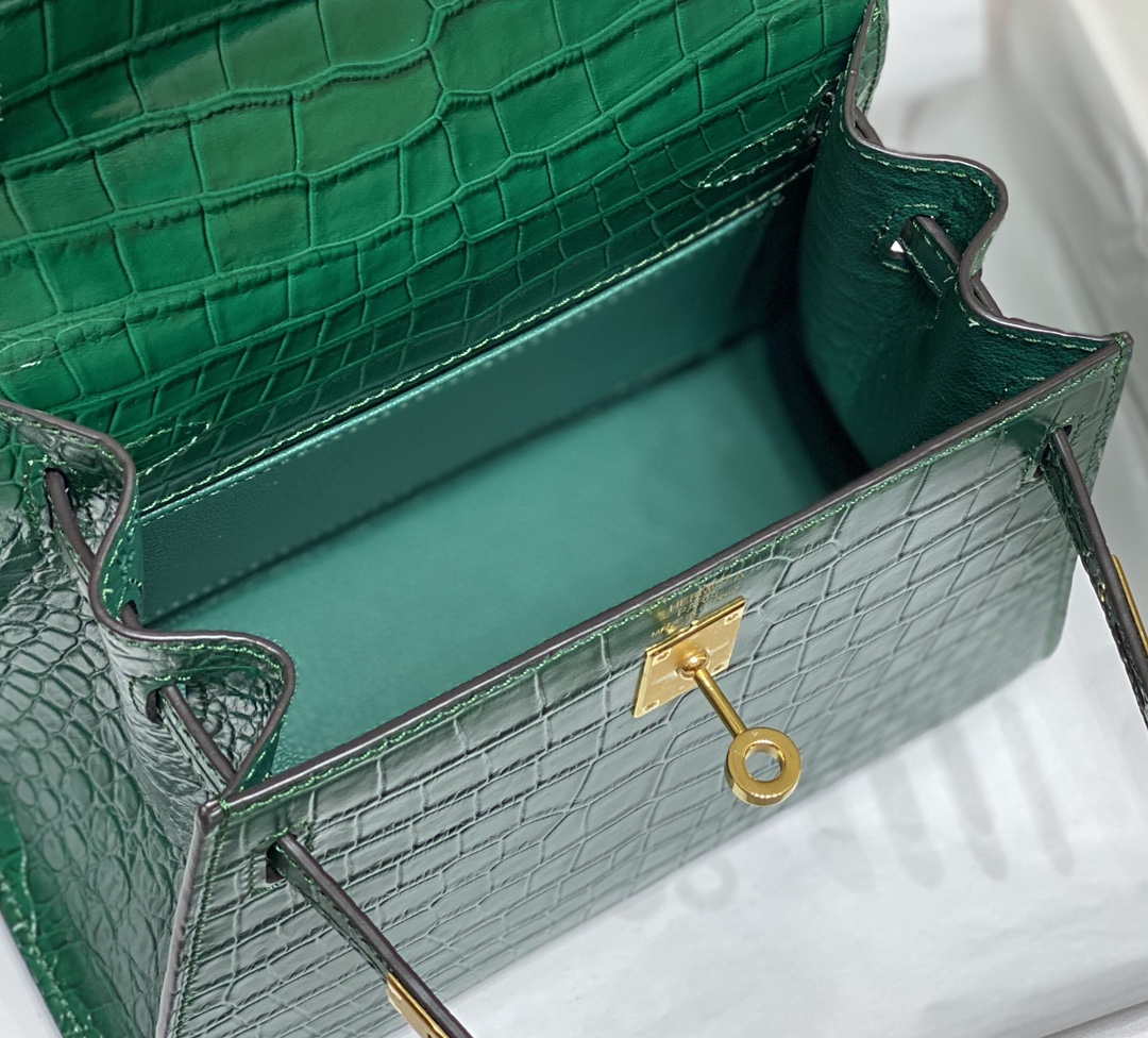 Hermes Mini Kelly 20 cm Crocodile Leather H92031