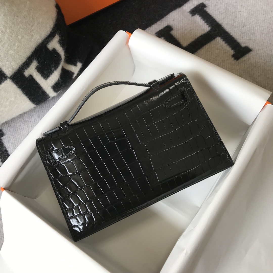 Hermes Mini Kelly Pouchette Crocodile Leather H230234 Black - Default Title - View 2
