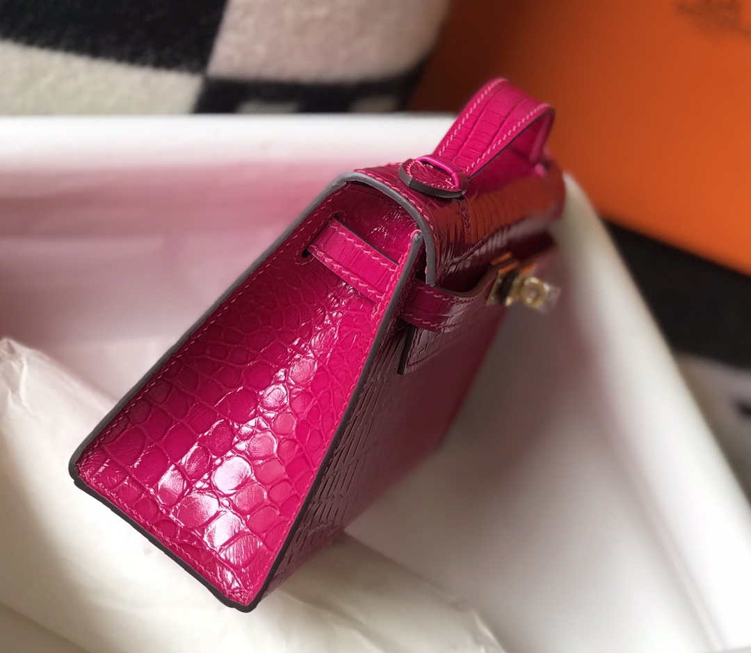 Hermes Mini Kelly Pouchette Crocodile Leather H230236 Rose Red - Default Title - View 6