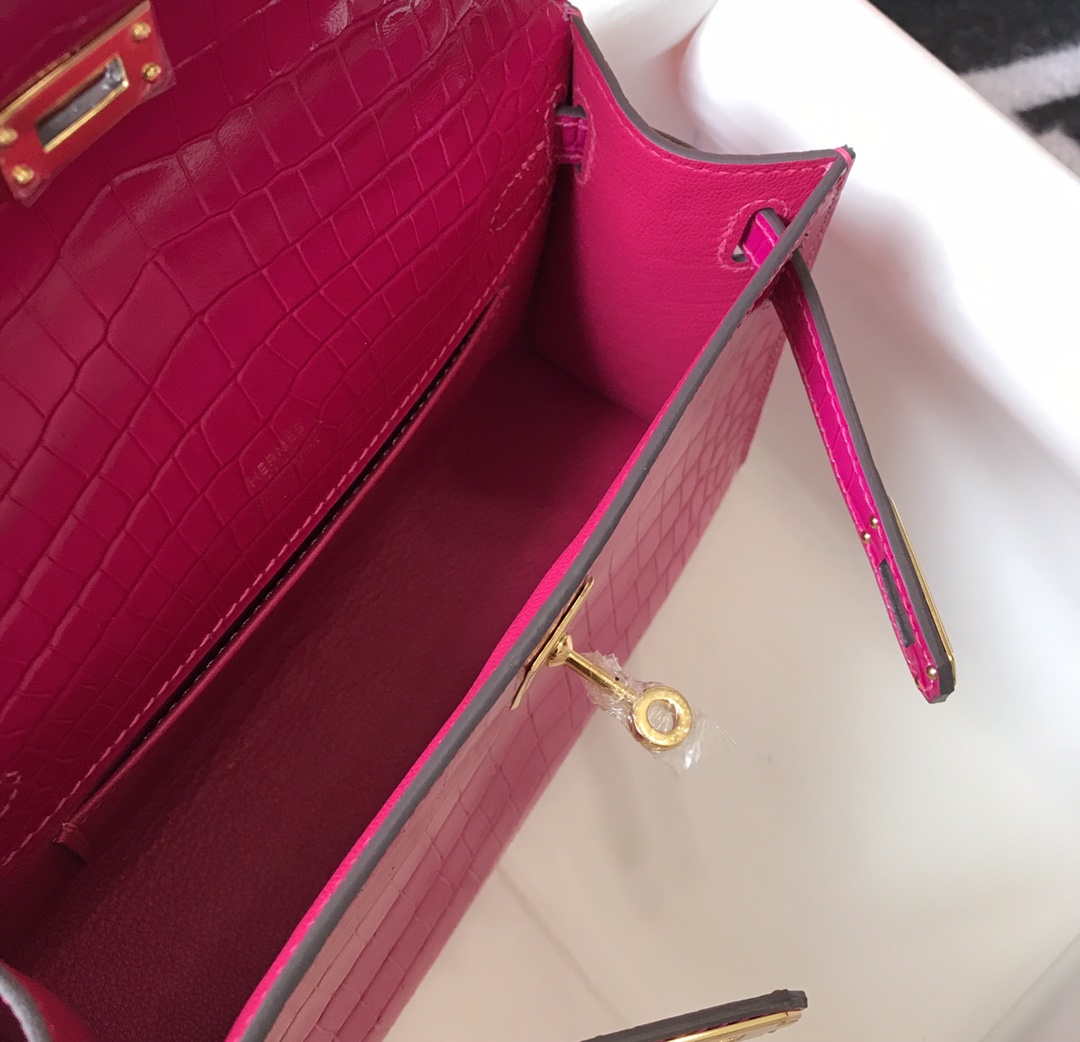 Hermes Mini Kelly Pouchette Crocodile Leather H230236 Rose Red