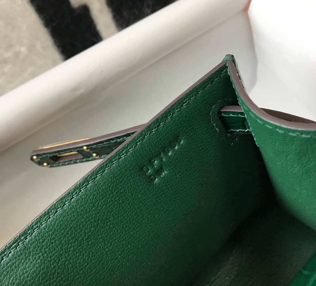 Hermes Mini Kelly Pouchette Crocodile Leather H230238 Green - Default Title - View 8