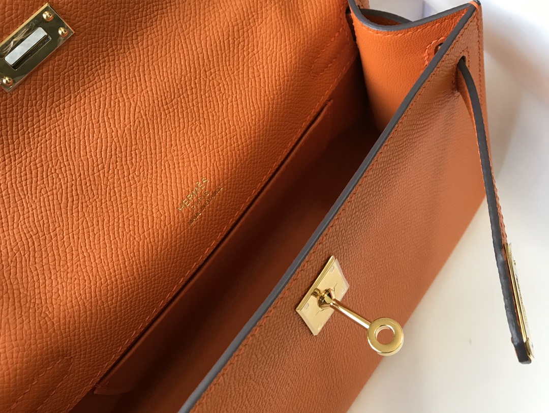 Hermes Mini Kelly Pouchette H230221 Orange