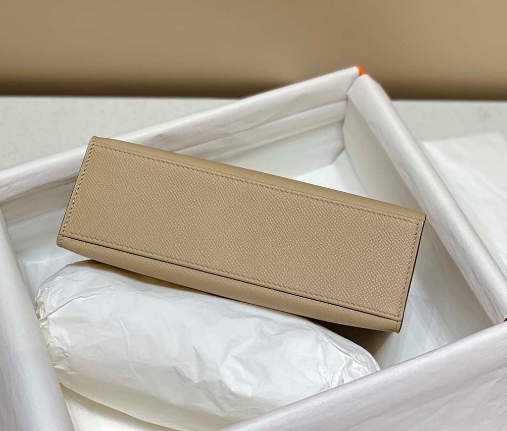 Hermes Mini Kelly Pouchette H230222 Epsom Leather Turtle Dove Grey
