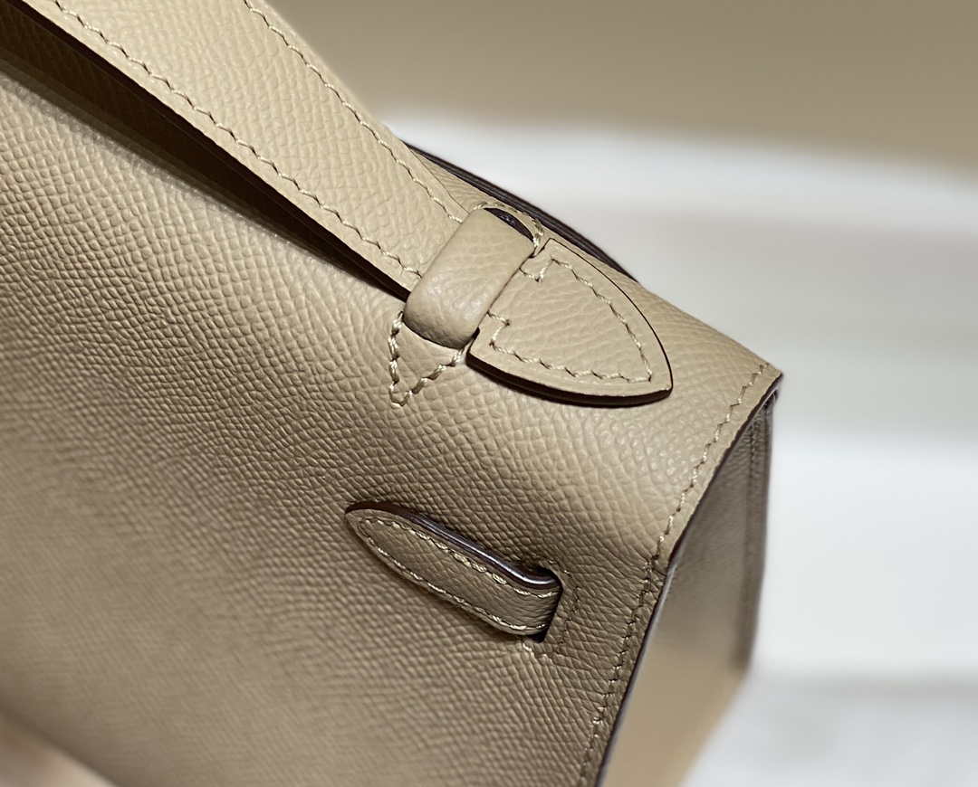 Hermes Mini Kelly Pouchette H230222 Epsom Leather Turtle Dove Grey