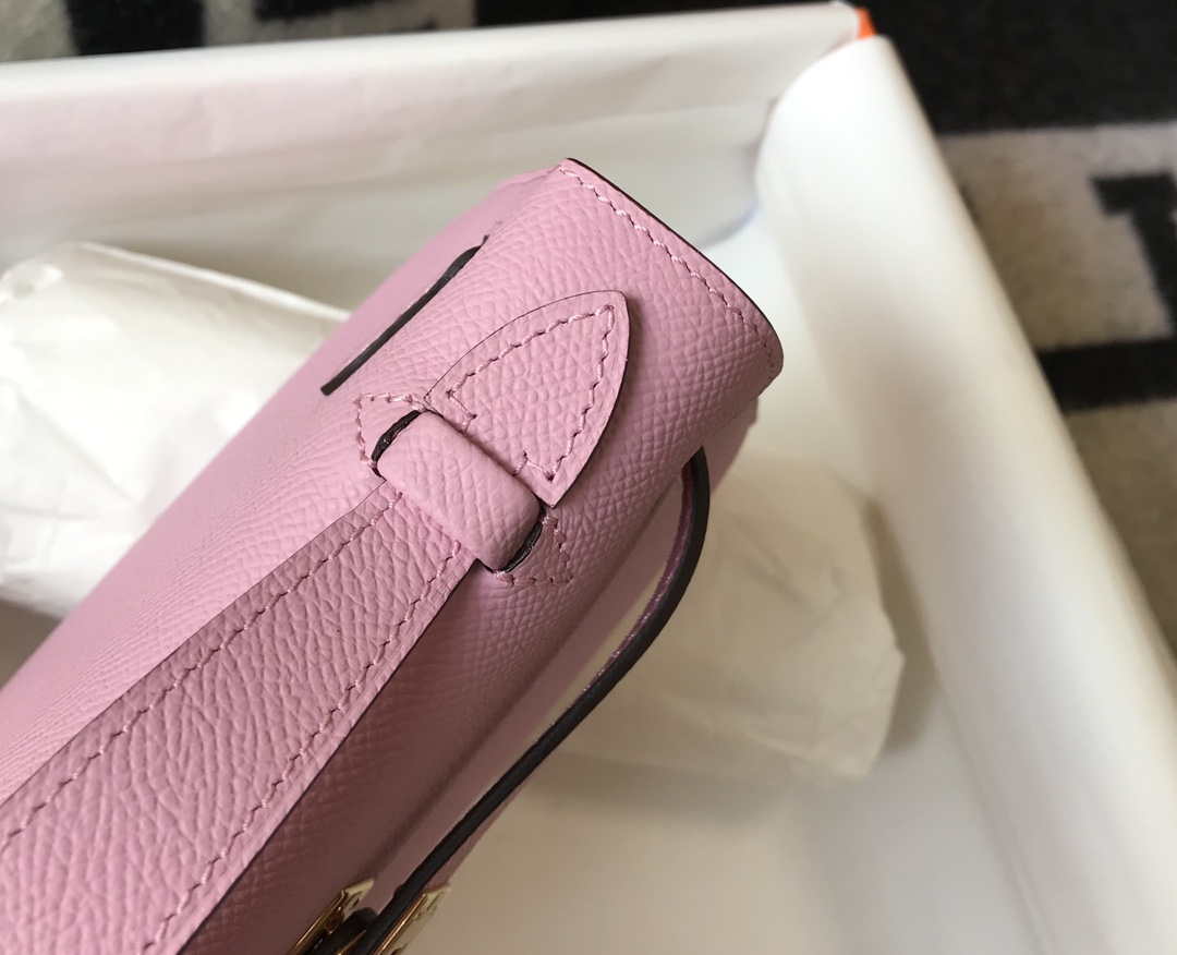 Hermes Mini Kelly Pouchette Epsom Leather H230226 Pink
