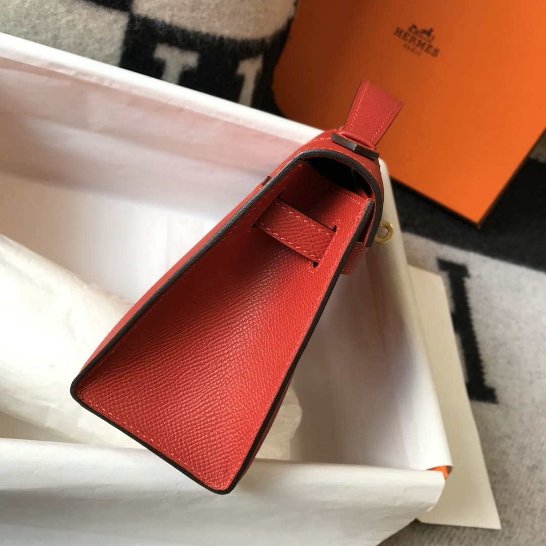 Hermes Mini Kelly Pouchette Epsom Leather H230227 Red
