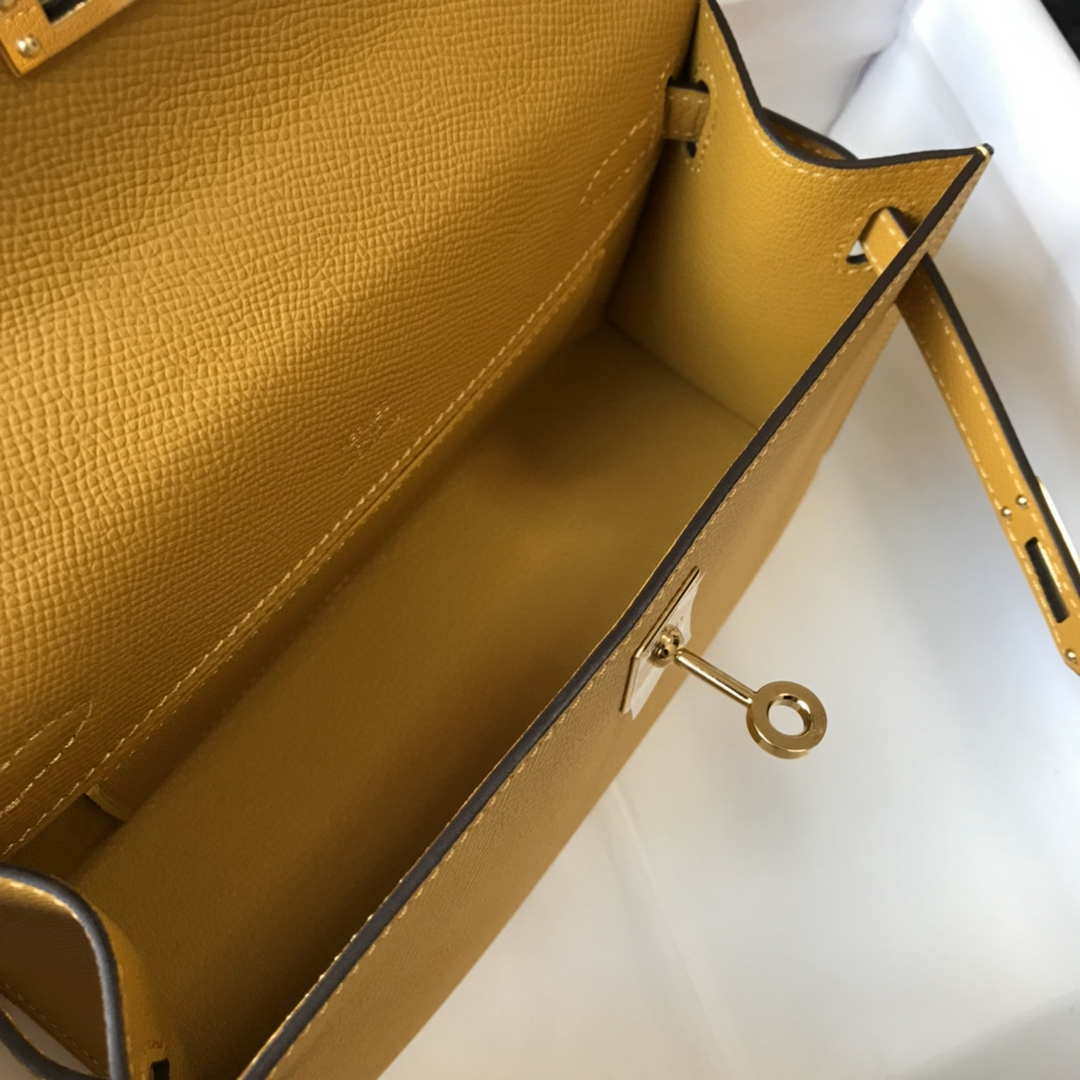 Hermes Mini Kelly Pouchette Epsom Leather H230228 Yellow