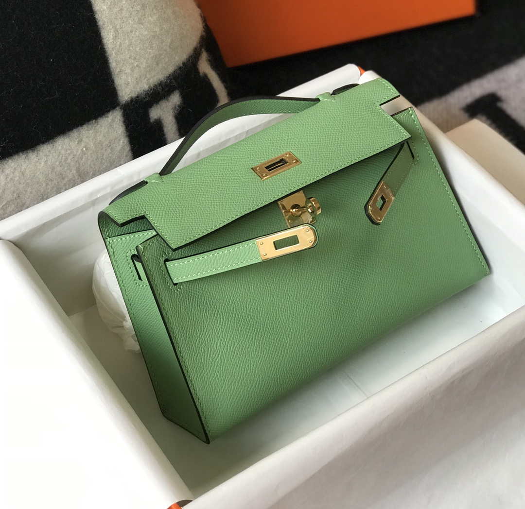 Hermes Mini Kelly Pouchette Epsom Leather H230229 Green - Default Title - View 4