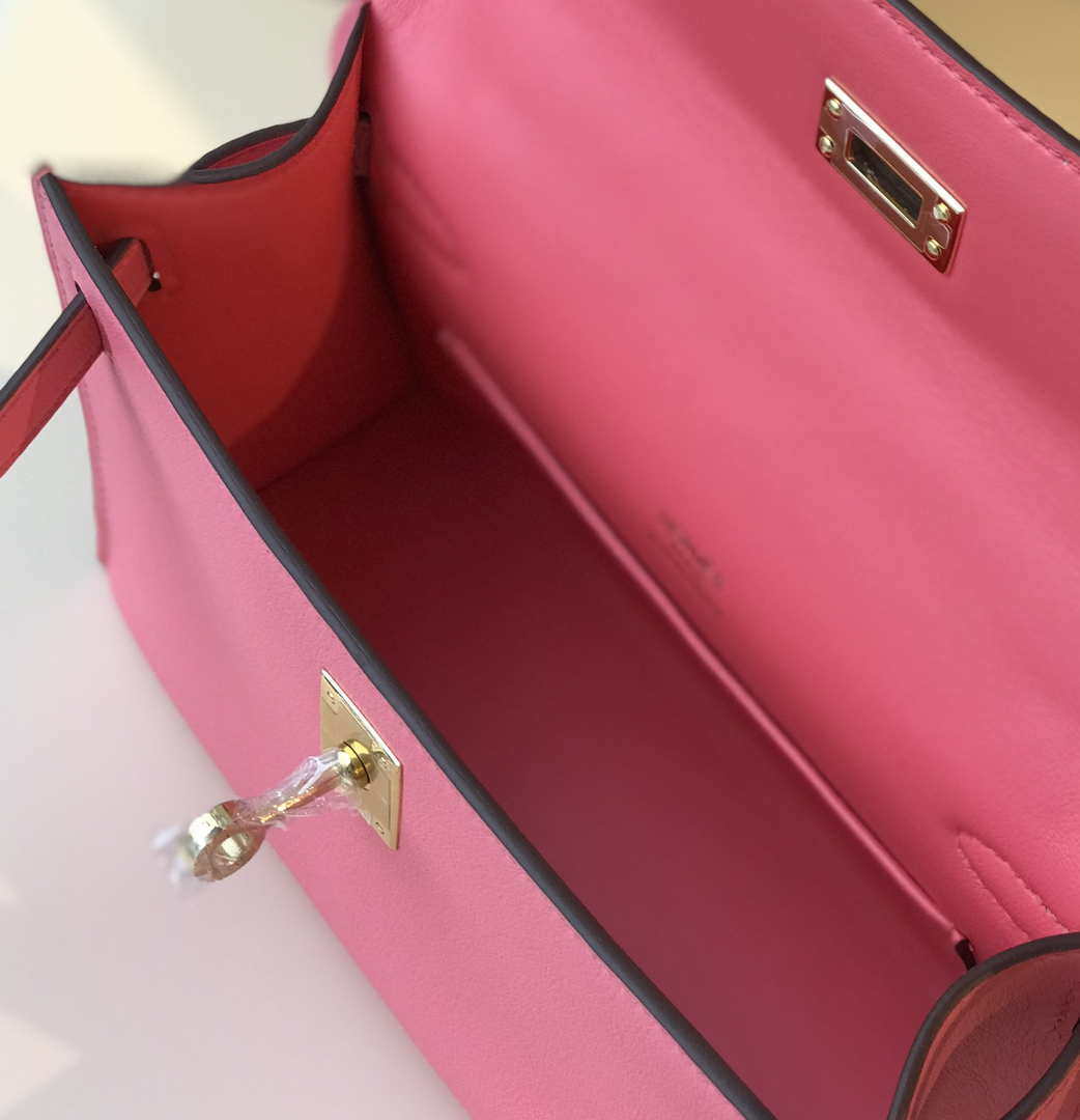 Hermes Mini Kelly Pouchette Swift Leather clutch bag Gold H230250