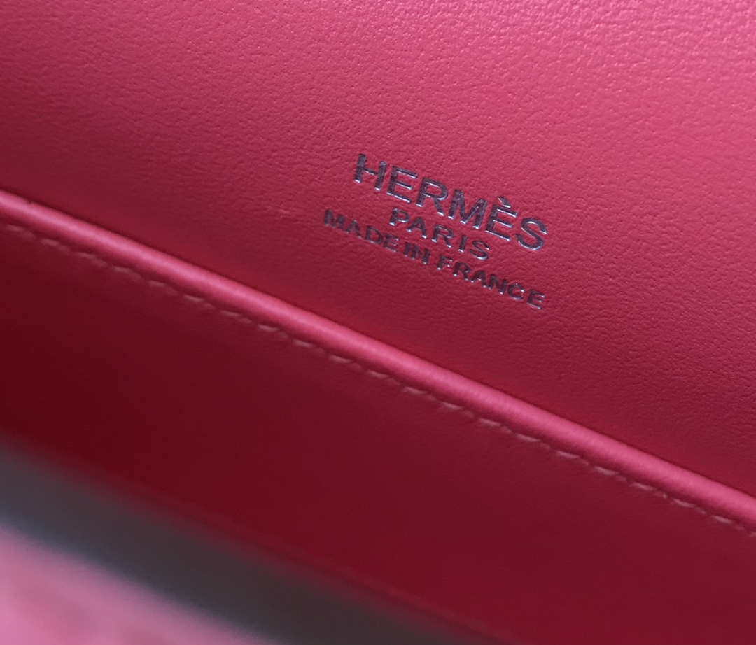 Hermes Mini Kelly Pouchette Swift Leather clutch bag Silver H230253