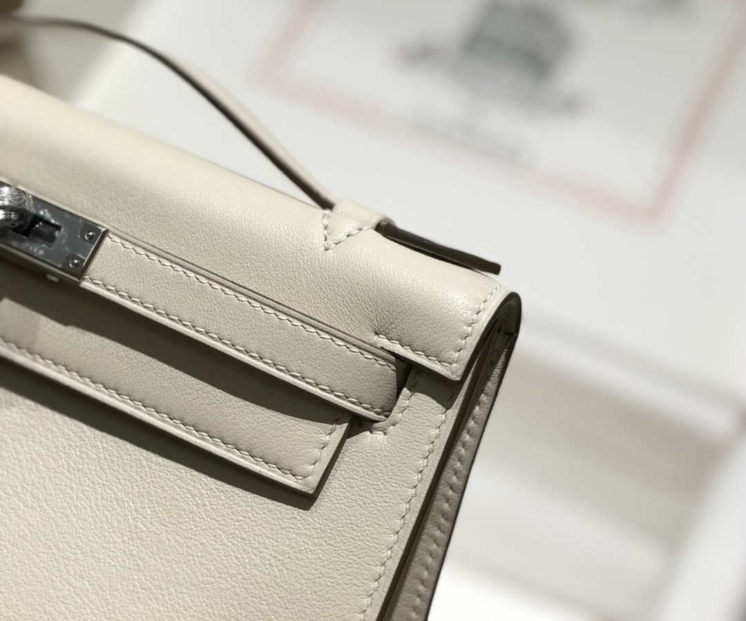 Hermes Mini Kelly Pouchette Swift Leather clutch bag Silver H230255 - Default Title - View 6