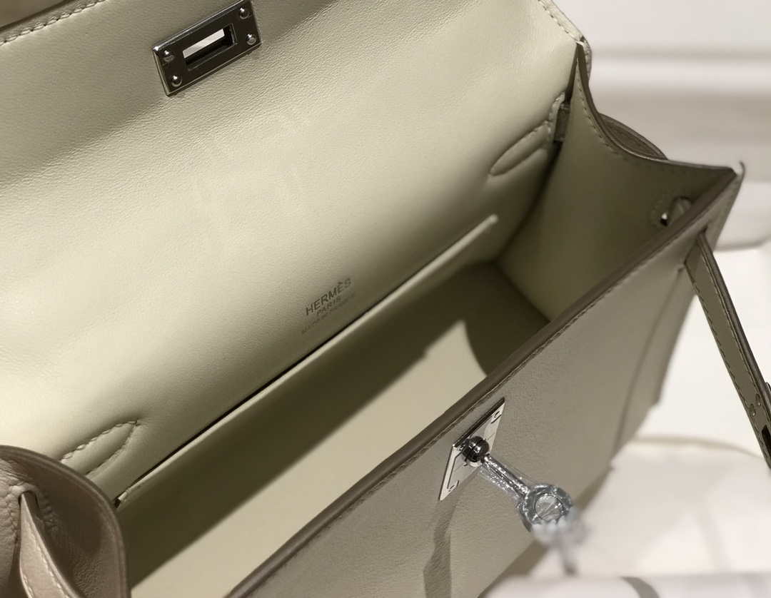 Hermes Mini Kelly Pouchette Swift Leather clutch bag Silver H230255 - Default Title - View 9