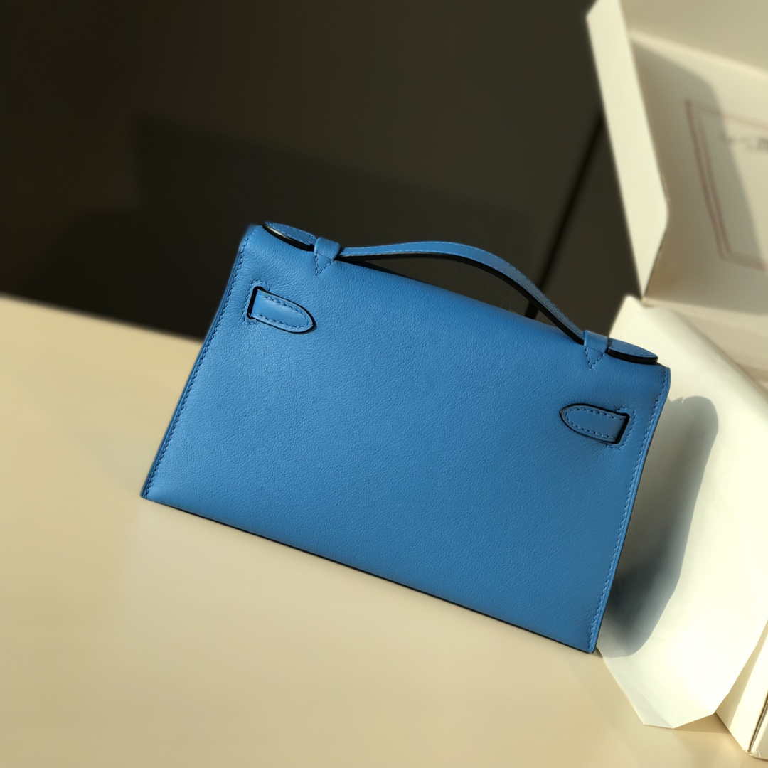 Hermes Kelly Pouchette Swift Leather clutch bag Silver H230256