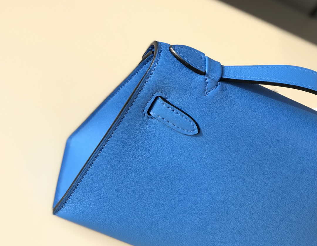 Hermes Kelly Pouchette Swift Leather clutch bag Silver H230256