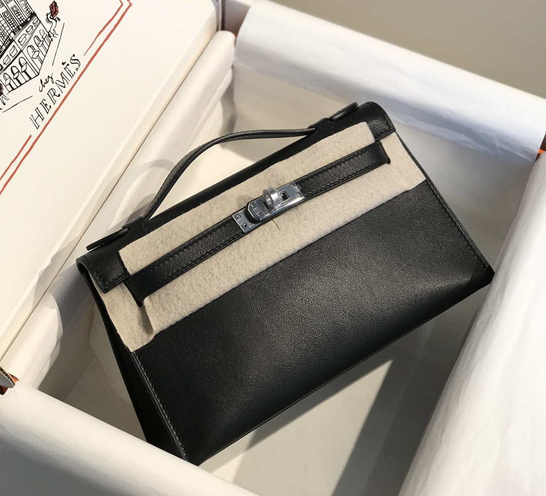 Hermes Kelly Pouchette Swift Leather clutch bag Silver H230258 - Default Title - View 1