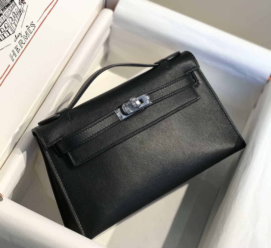 Hermes Kelly Pouchette Swift Leather clutch bag Silver H230258 - Default Title - View 2