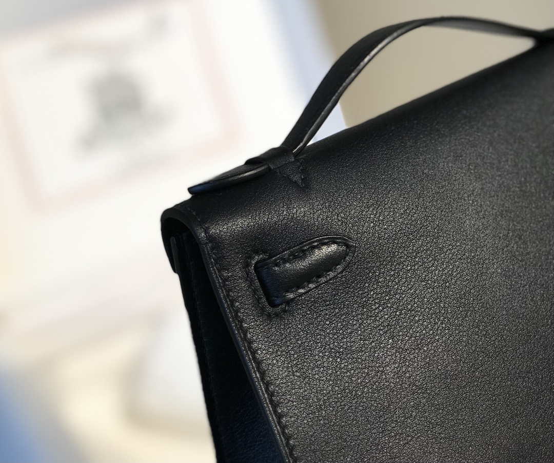 Hermes Kelly Pouchette Swift Leather clutch bag Silver H230258