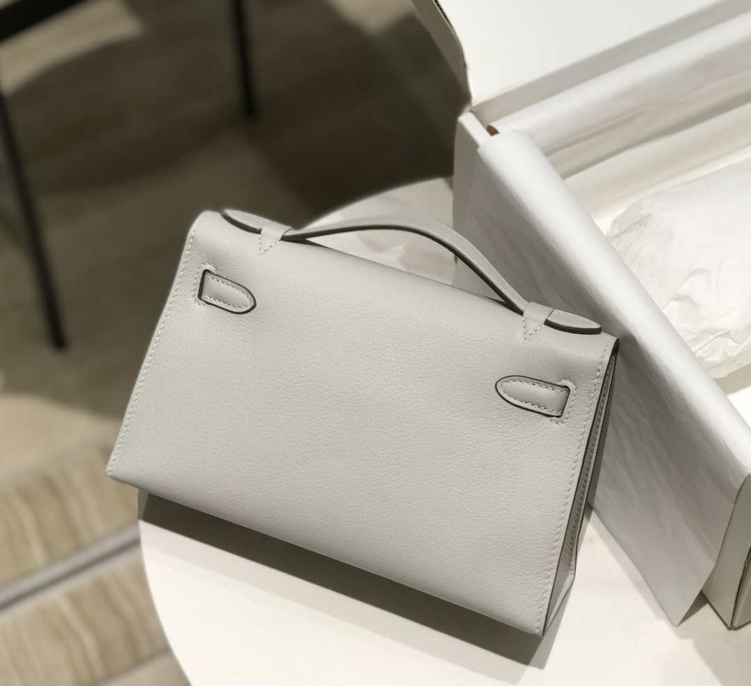Hermes Kelly Pouchette Swift Leather clutch bag Silver H230259 - Default Title - View 2
