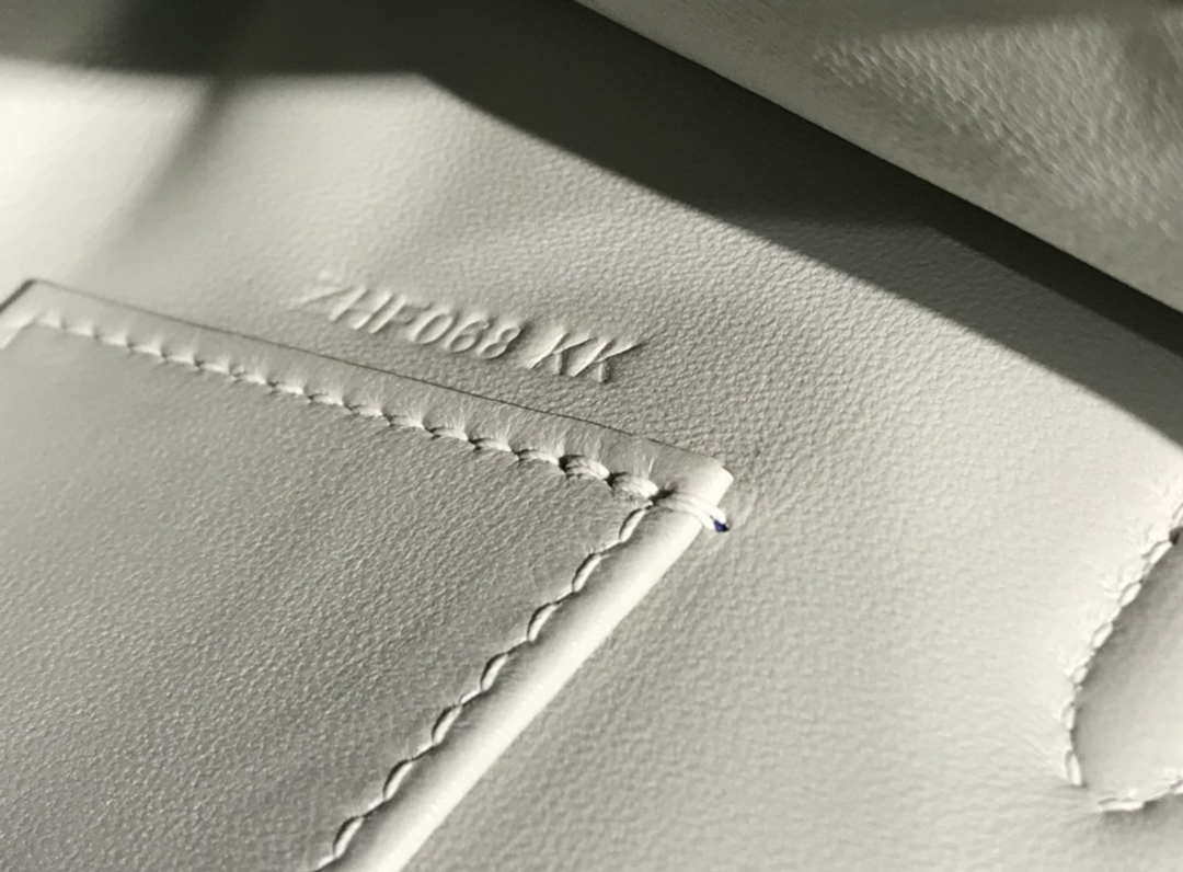 Hermes Kelly Pouchette Swift Leather clutch bag Silver H230259