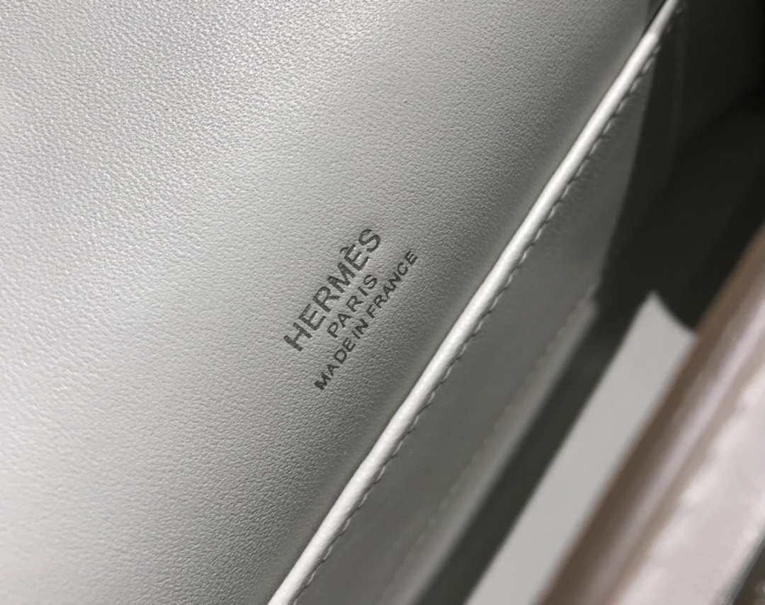 Hermes Kelly Pouchette Swift Leather clutch bag Silver H230259 - Default Title - View 7