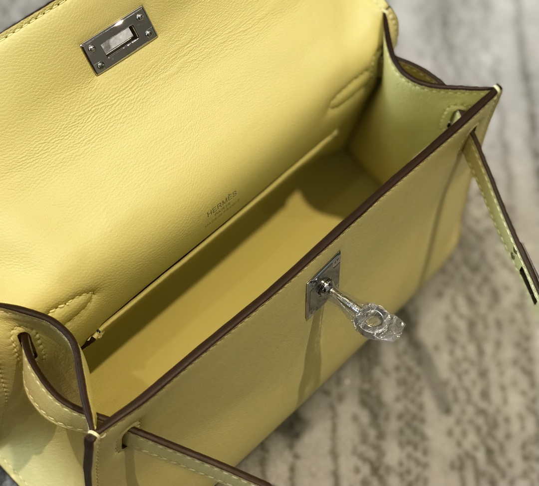 Hermes Kelly Pouchette Swift Leather clutch bag Silver H230260 - Default Title - View 9