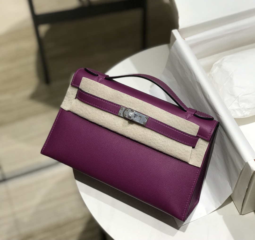 Hermes Kelly Pouchette Swift Leather clutch bag Silver H230261
