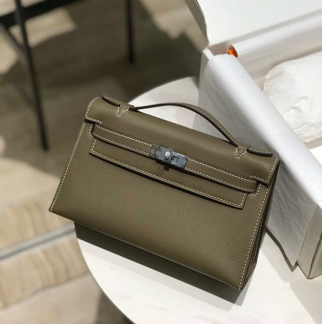 Hermes Kelly Pouchette Swift Leather clutch bag Silver H230262