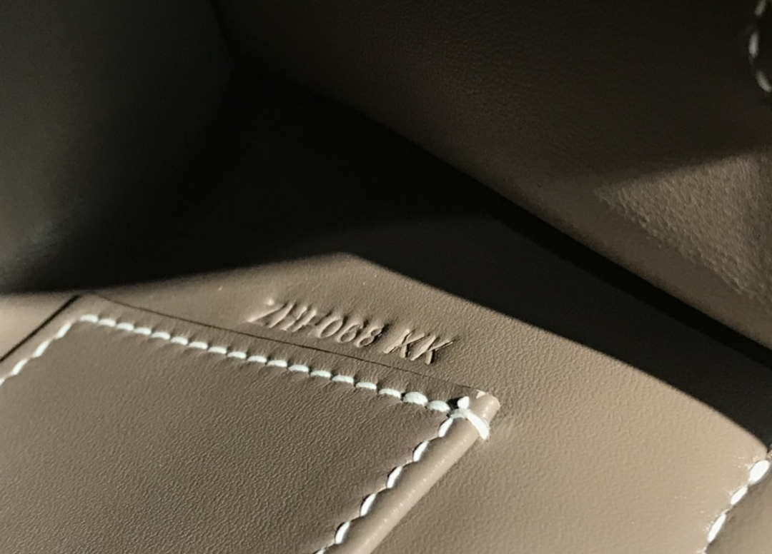 Hermes Kelly Pouchette Swift Leather clutch bag Silver H230262