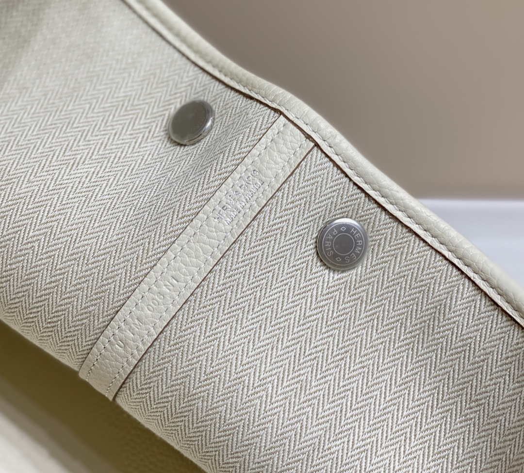 Hermes Beige Clemence Garden Party 30cm Bag H239042