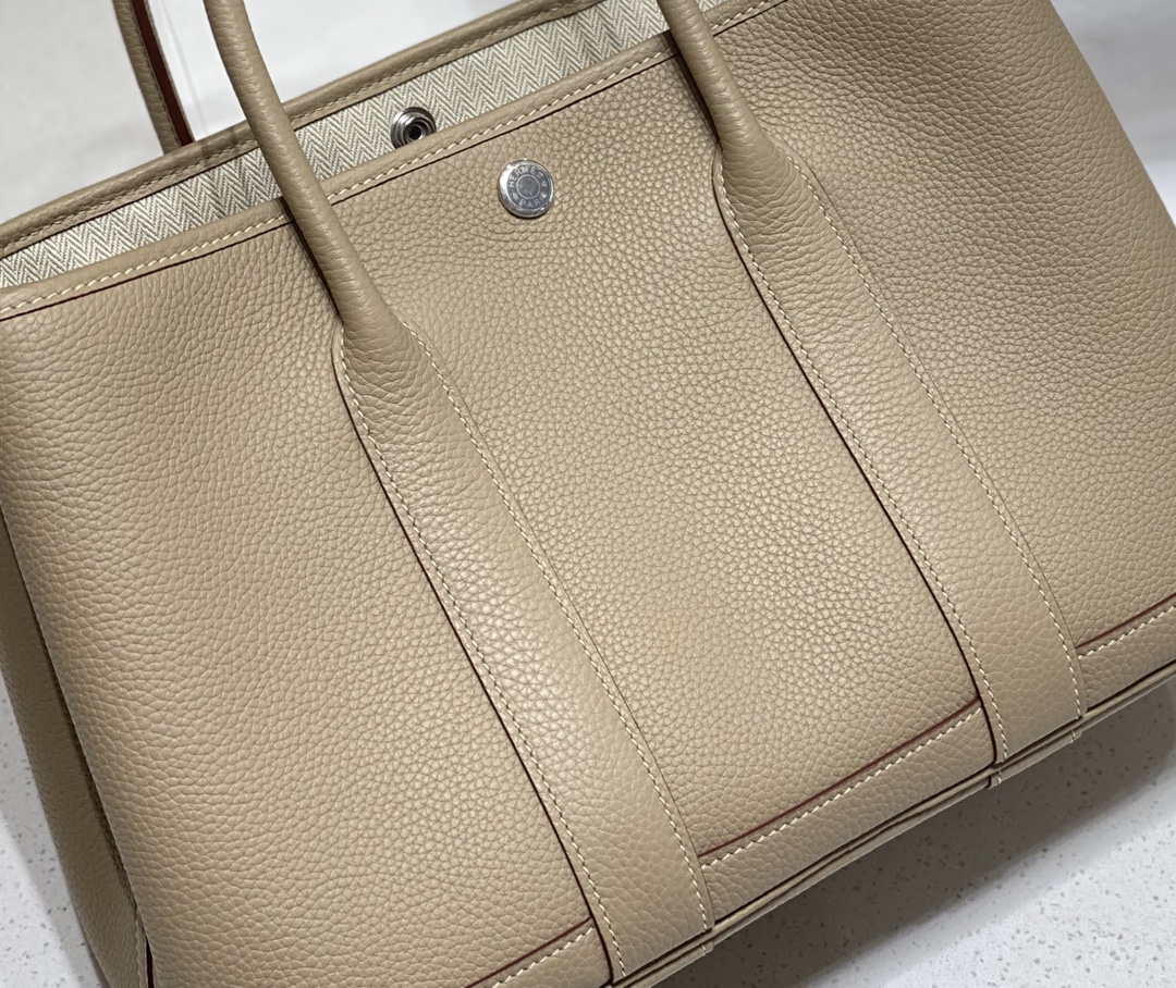 Hermes Light Gray Clemence Garden Party 30cm Bag H239045