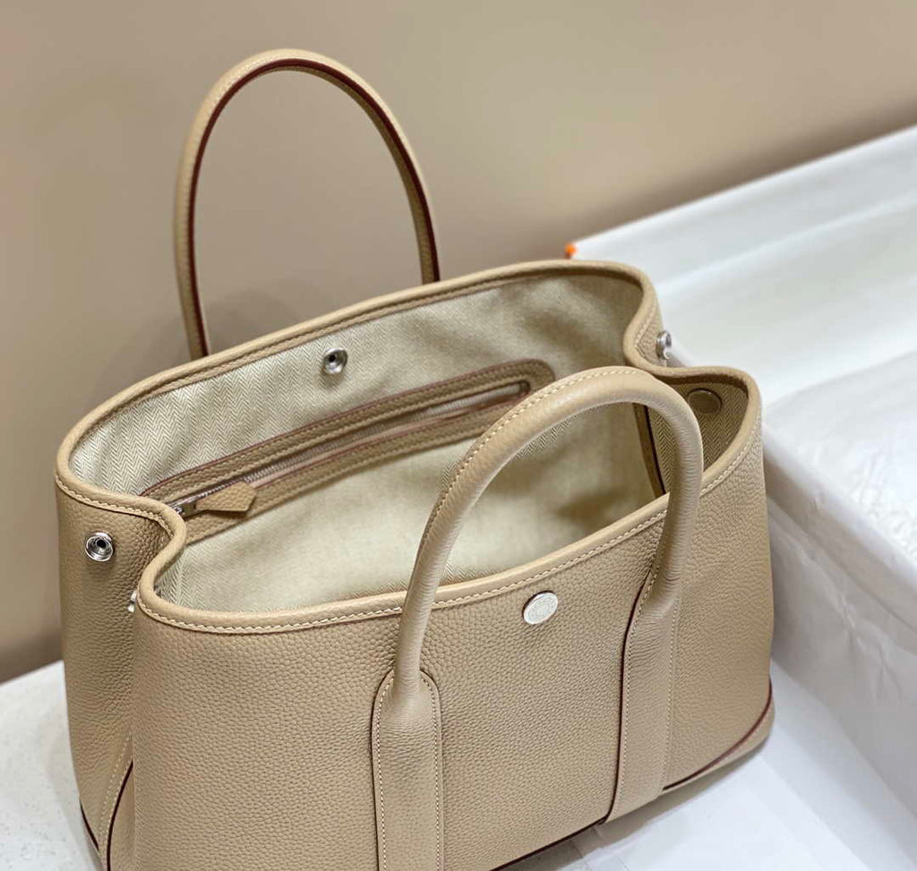 Hermes Light Gray Clemence Garden Party 30cm Bag H239045