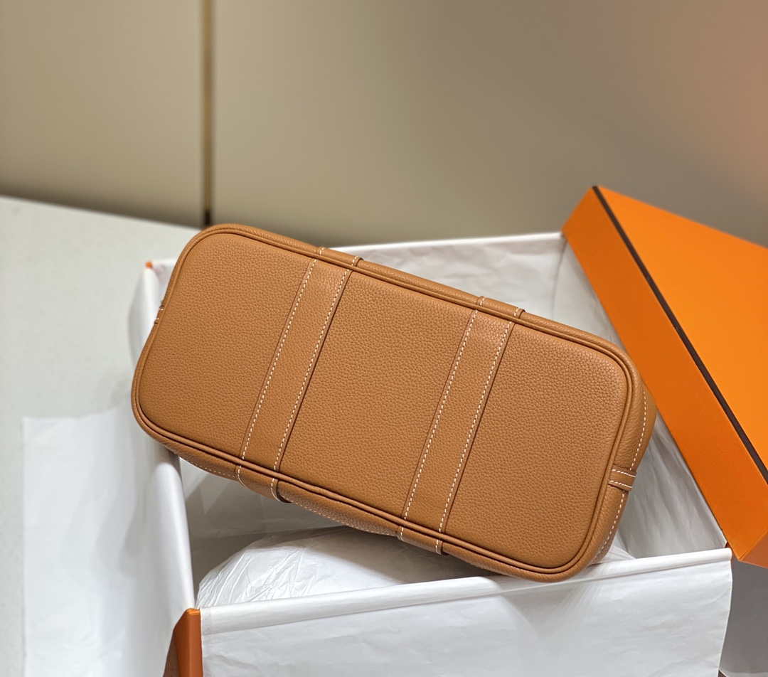 Hermes Brown Clemence Garden Party 30cm Bag H239043 - Default Title - View 4