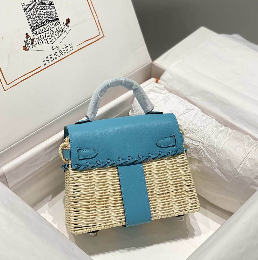 Hermes Picnic Sellier Kelly 22 Barenia Palladium Hardware H21805