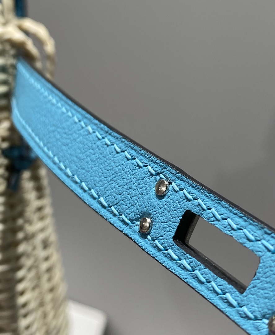 Hermes Picnic Sellier Kelly 22 Barenia Palladium Hardware H21805