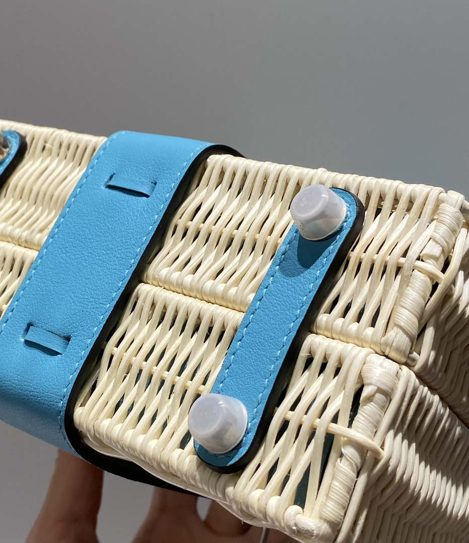 Hermes Picnic Sellier Kelly 22 Barenia Palladium Hardware H21805