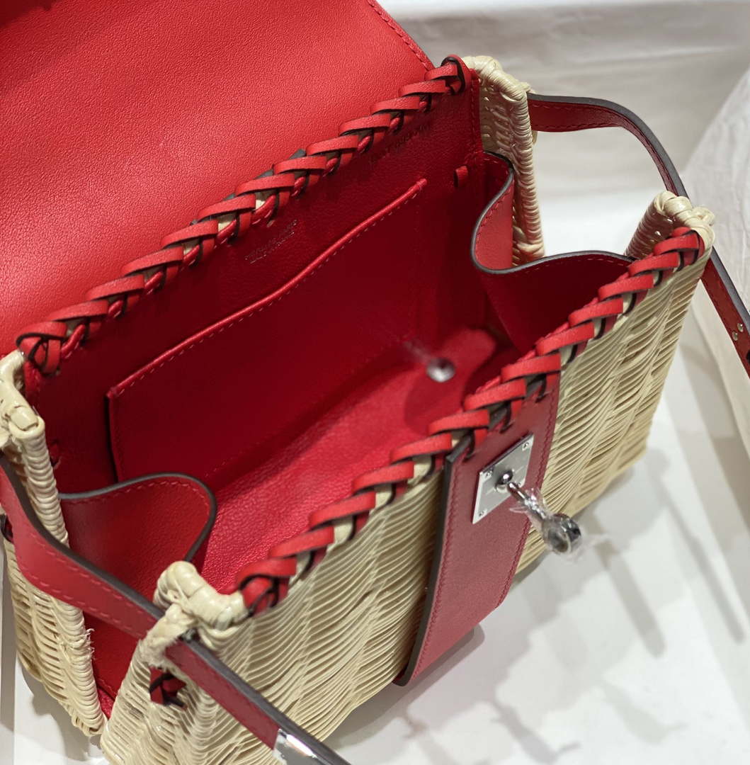 Hermes Picnic Sellier Kelly 22 Barenia Palladium Hardware H21807