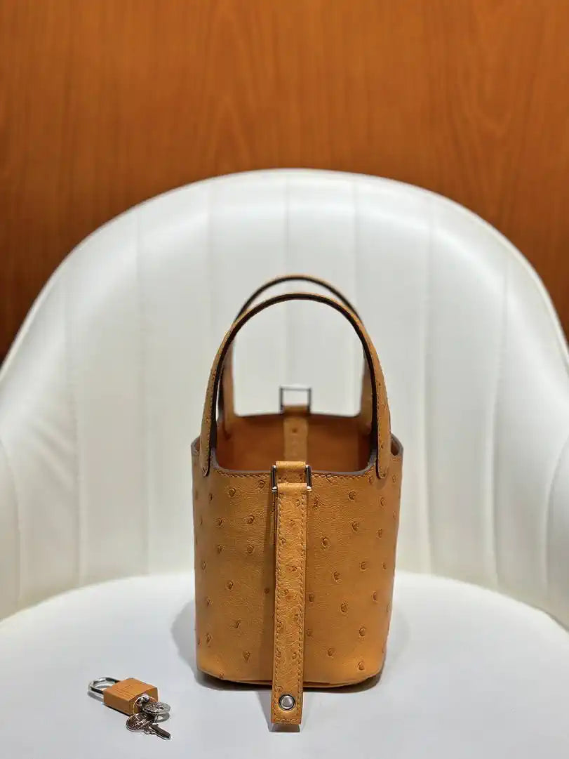 Hermes Picotin Ostrich Bag Lock 14cm 18cm H330302