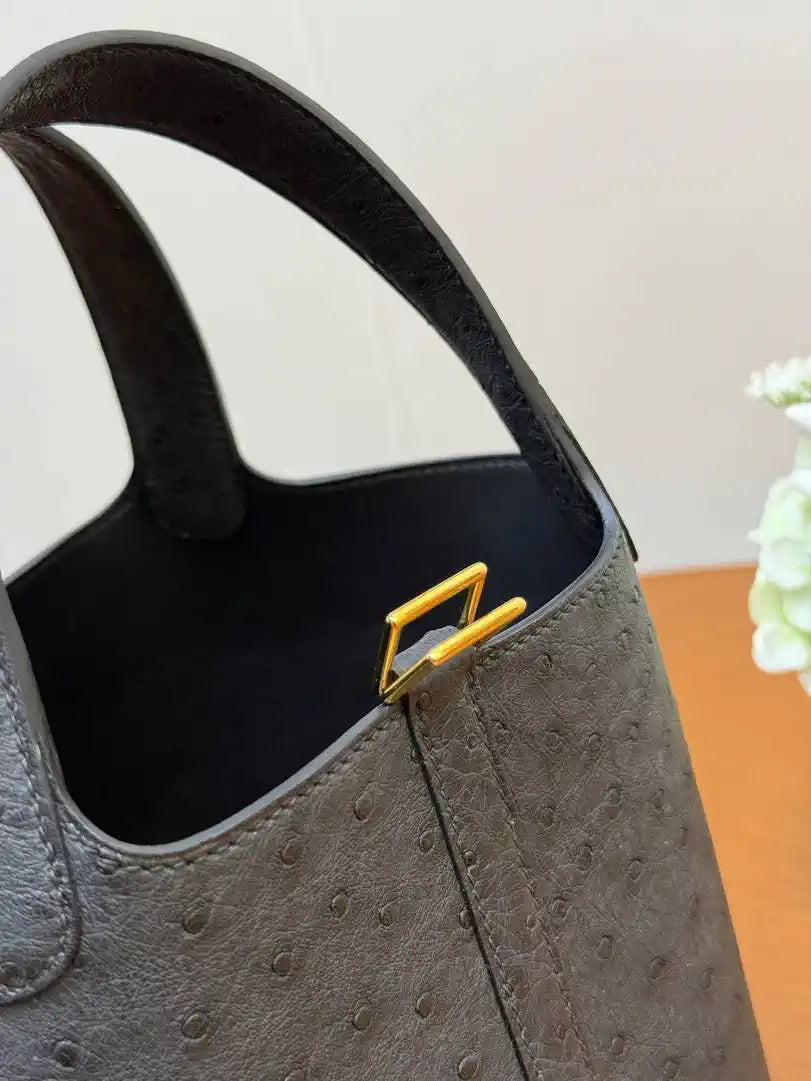 Hermes Picotin Ostrich Bag Lock 14cm 18cm H330305