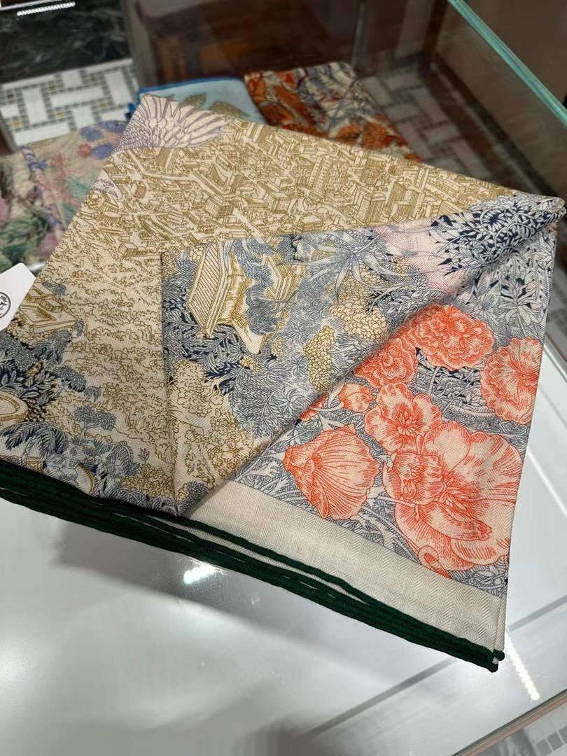Hermes Retourala Nature Scarves H22705