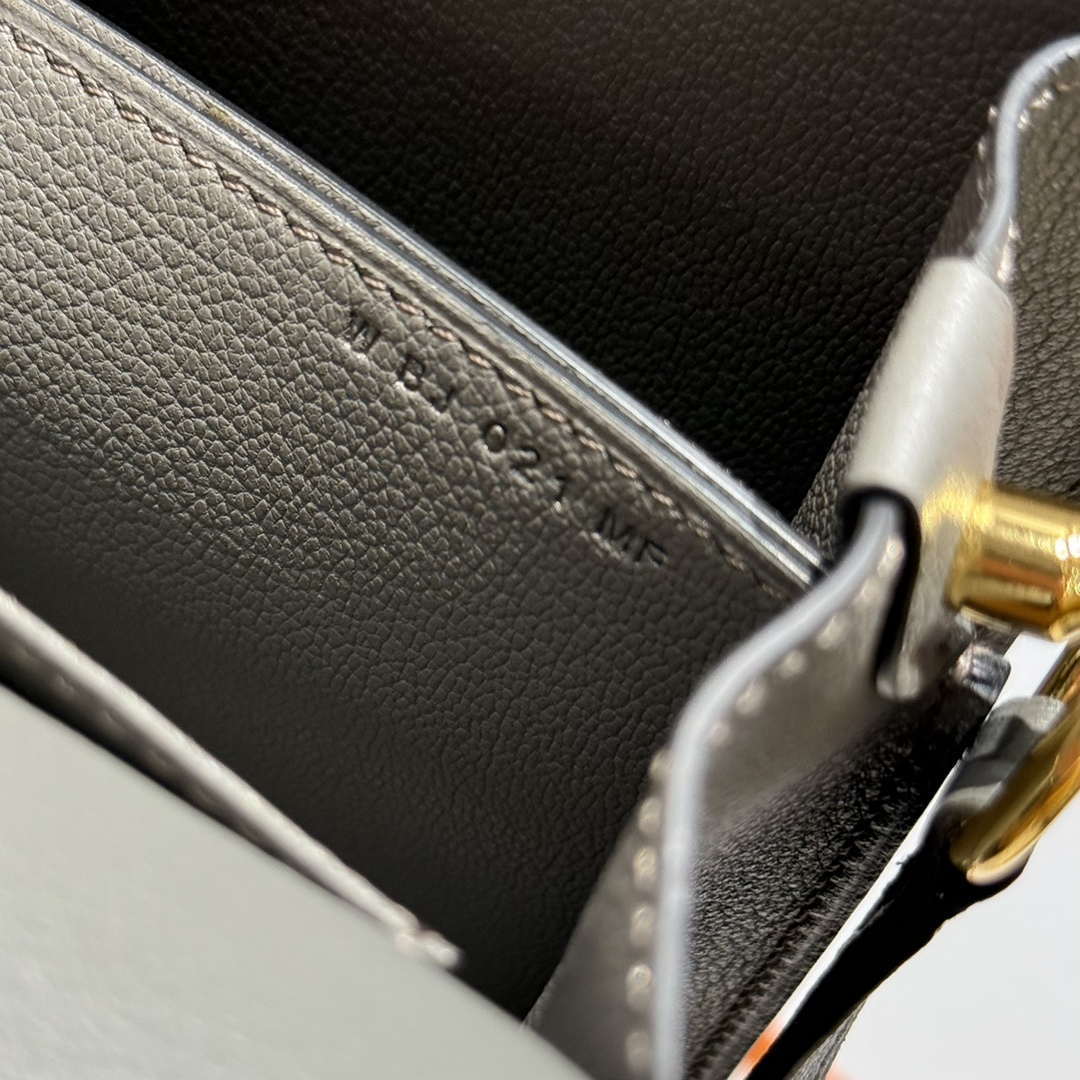 Hermes Roulis Mini Bag Evercolor Leather H233003