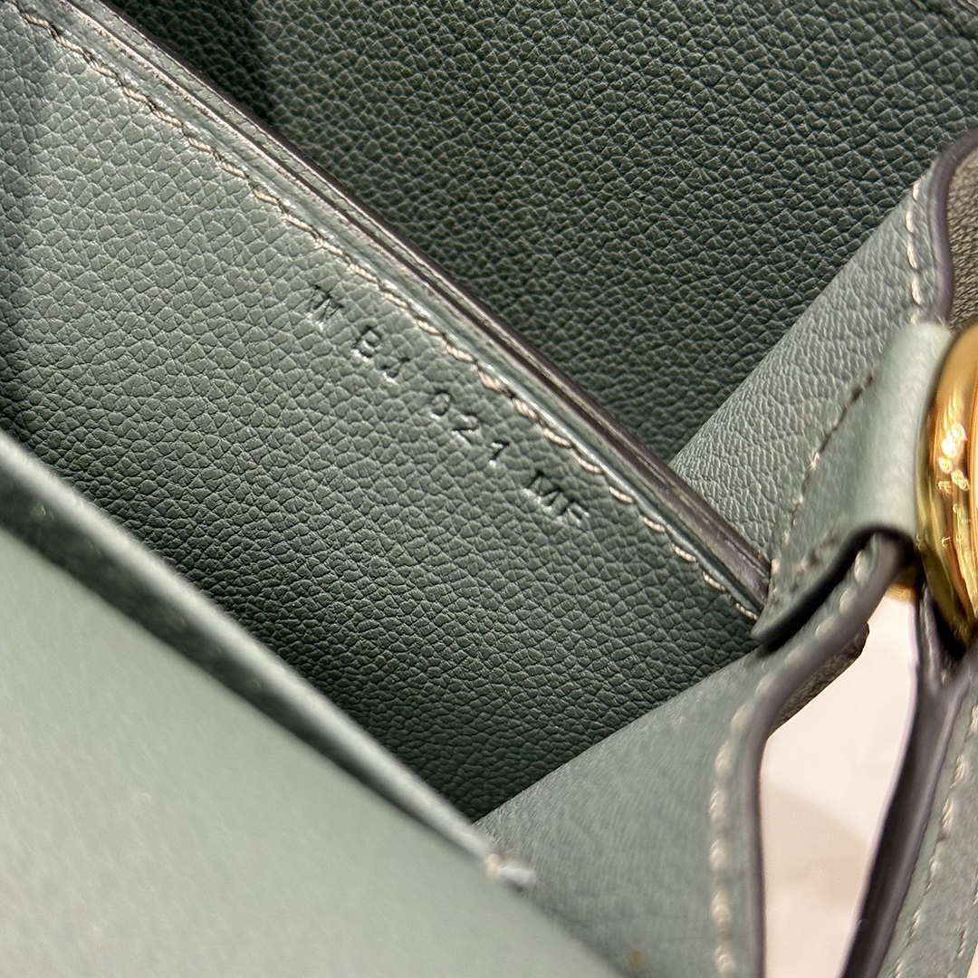 Hermes Roulis Mini Bag Evercolor Leather H233006