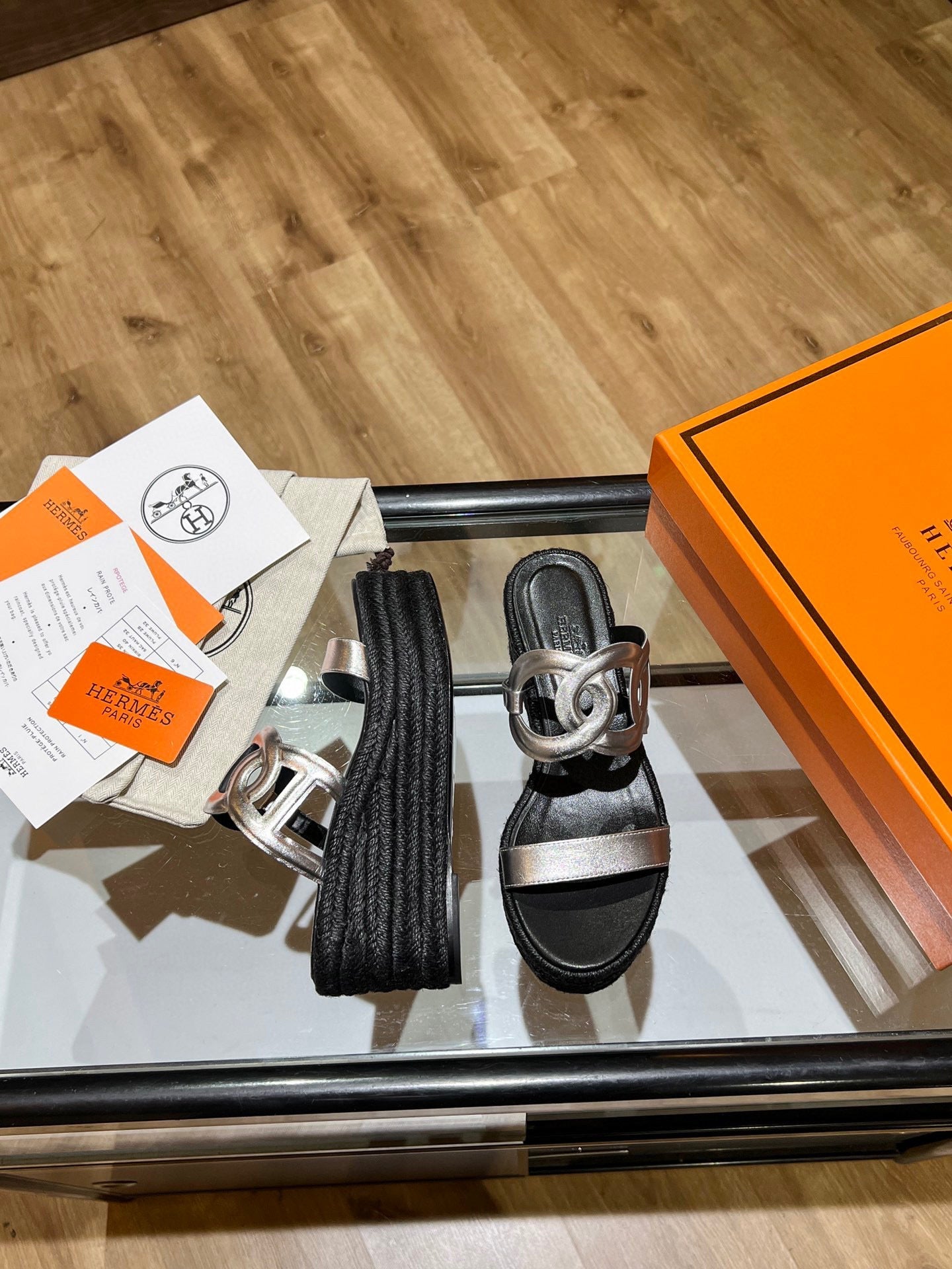 Hermes Sandals Women H26300 - 35 - View 2